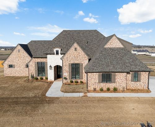 16508 S 3rd West Ave, Glenpool, OK, 74033-5329 | Card Image