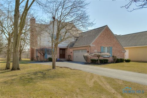 9504 Sheffield Rd, Perrysburg, OH, 43551-3750 | Card Image