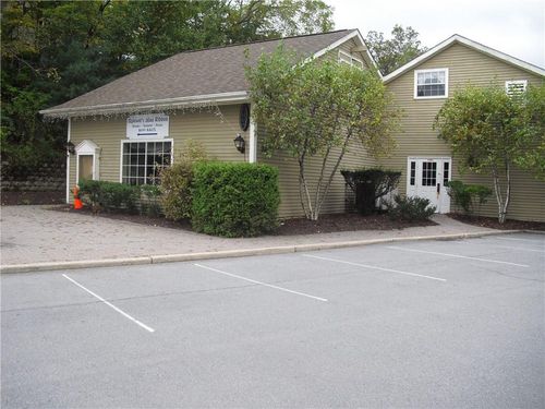 62 Wood Rd, Chester, NY, 10918-1723 | Card Image