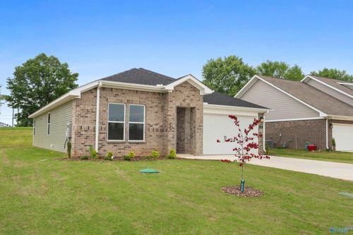 148 Aurora Cir, Fayetteville, TN, 37334-2452 | Card Image