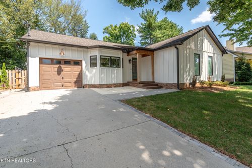 626 Copperfield Dr, Knoxville, TN, 37934-4000 | Card Image
