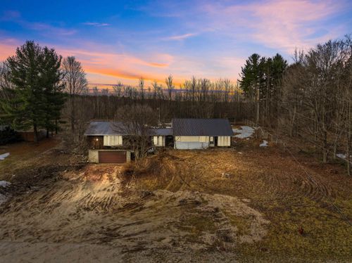 266 E Main St, Kingsley, MI, 49649-5113 | Card Image