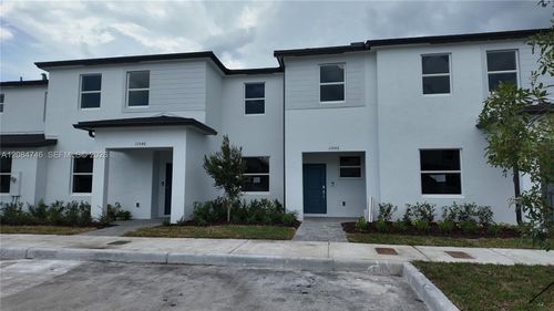 11052 Sw 230th Ter, Miami, FL, 33170 | Card Image