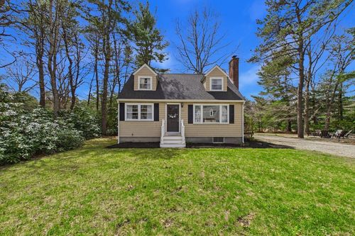 13 Albatross Ave, Wareham, MA, 02538 | Card Image