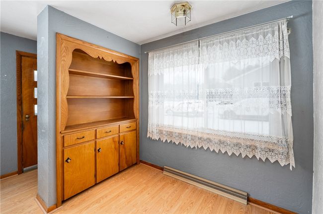 1419 Branchton Rd, House other with 2 bedrooms, 2 bathrooms and 1 parking in Hilliards PA | Image 6