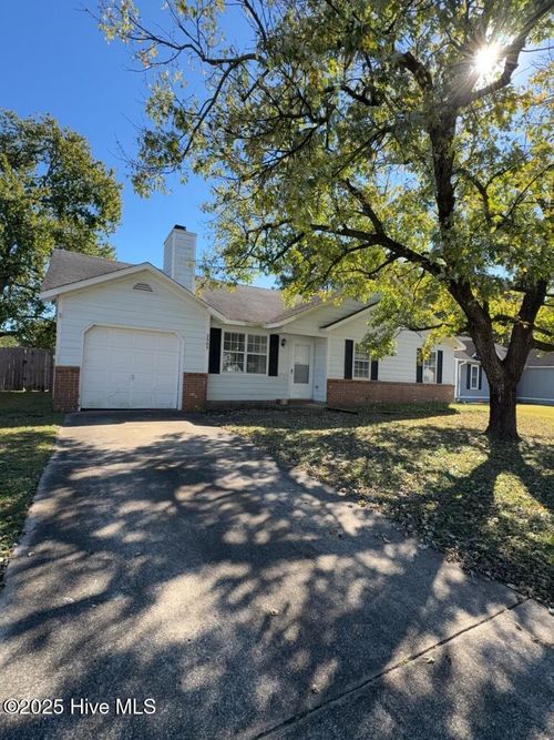 2903 Norbrick St, Midway Park, NC, 28544-1660 | Card Image