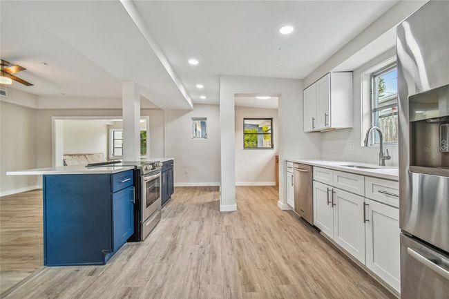 14067 W Parsley Drive, House other with 2 bedrooms, 2 bathrooms and null parking in MADEIRA BEACH FL | Image 4