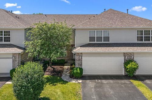 8819 Clare Ave, Mokena, IL, 60448-8611 | Card Image