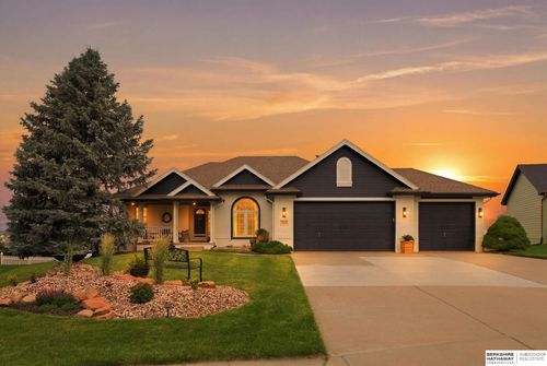 9504 S 179th St, Omaha, NE, 68136-1529 | Card Image