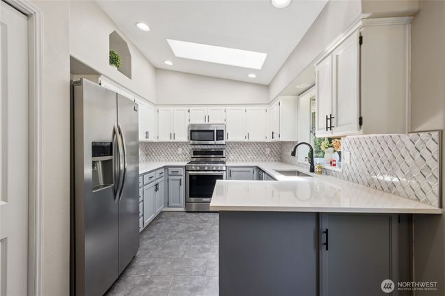 19204 112 Th St E, House other with 3 bedrooms, 3 bathrooms and 3 parking in Bonney Lake WA | Image 11