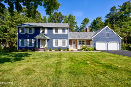 37 Willow Rd, Queensbury, NY, 12804-1241 | Card Image