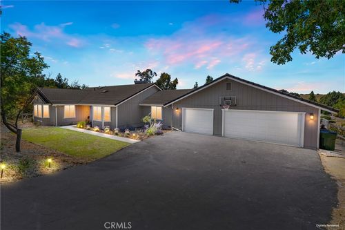 164 Helgren Ct, Templeton, CA, 93465-9779 | Card Image