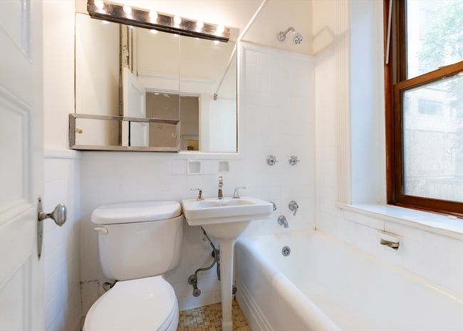 APT-110 - 8 Garrison St, Condo with 0 bedrooms, 1 bathrooms and null parking in Boston MA | Image 7