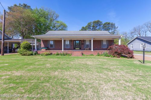 808 S College St, Trenton, TN, 38382-2802 | Card Image