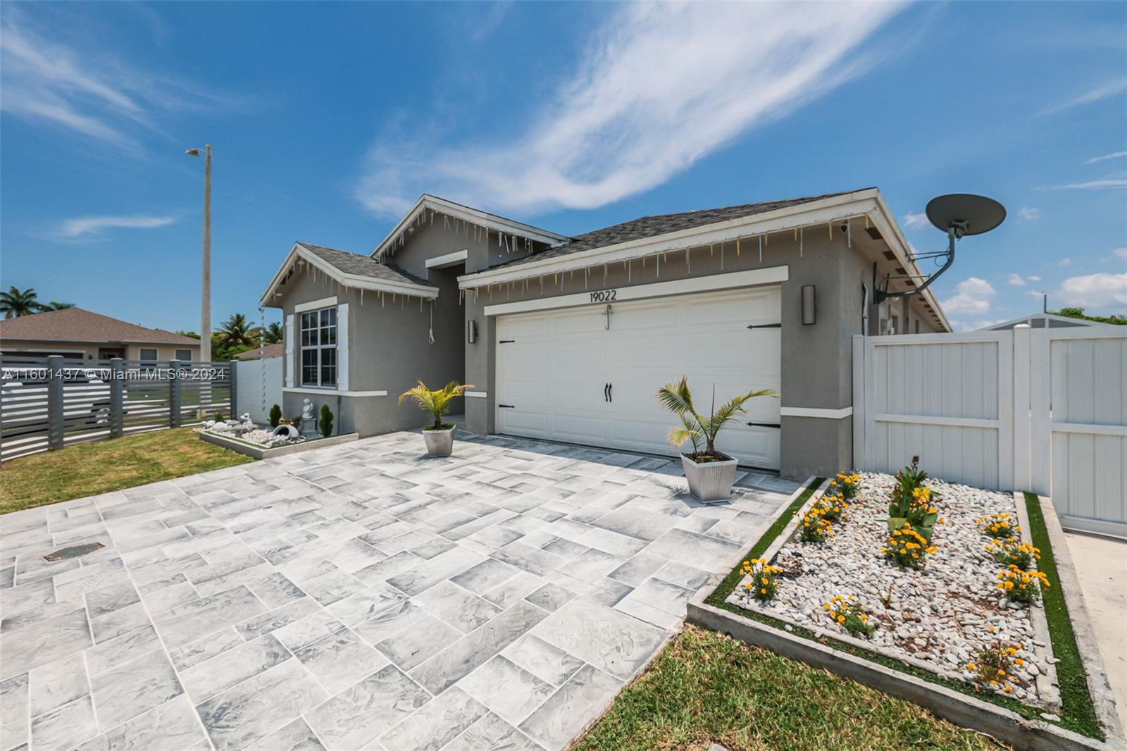 316th Ter, Homestead, FL 33030