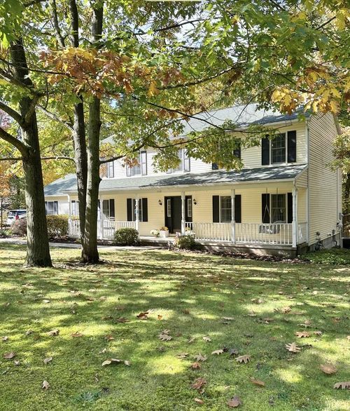1008 Queen Esther Dr, Sayre, PA, 18840 | Card Image