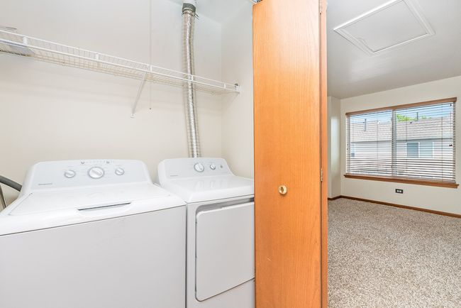 2593 Canyon Dr, Townhouse with 3 bedrooms, 2 bathrooms and 4 parking in Plainfield IL | Image 15