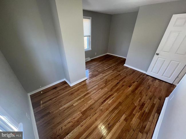 3502 W 4 Th St, Home with 3 bedrooms, 1 bathrooms and null parking in MARCUS HOOK PA | Image 6