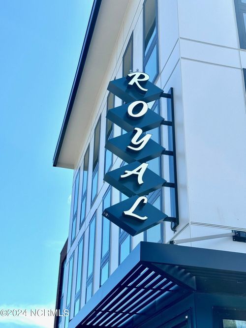 301-1102 Castle St, Wilmington, NC, 28401-5335 | Card Image