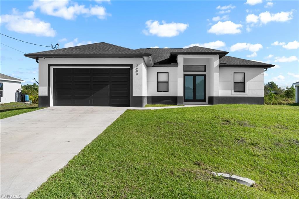 Residential Lease in LEHIGH ACRES