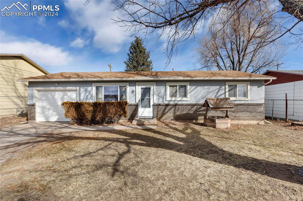 Maxwell St, Colorado Springs, CO 80906