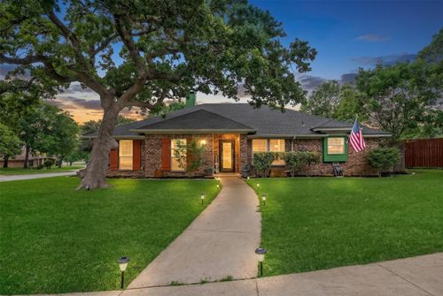 2108 Oakmeadow Pl, Bedford, TX, 76021-4715 | Card Image