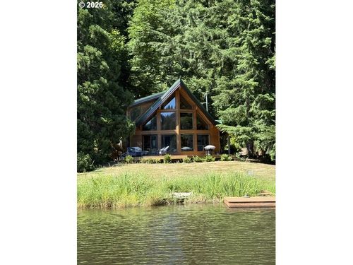 71810 Northshore Dr, Birkenfeld, OR, 97016-7285 | Card Image