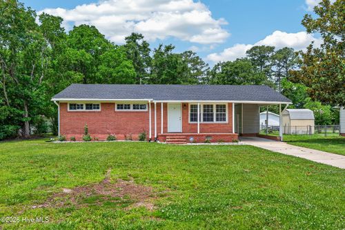 2527 Country Club Rd, Jacksonville, NC, 28546-8050 | Card Image