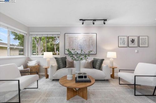 apt-2-2309 Saidel Dr, San Jose, CA, 95124-4229 | Card Image
