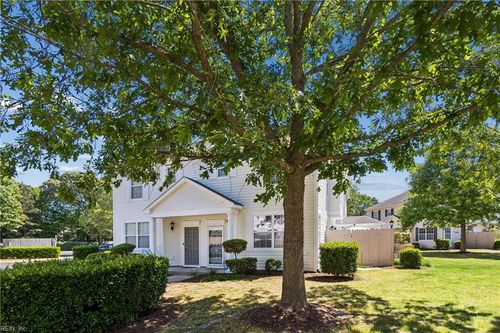 4405 Duffy Dr, Virginia Beach, VA, 23462-7953 | Card Image