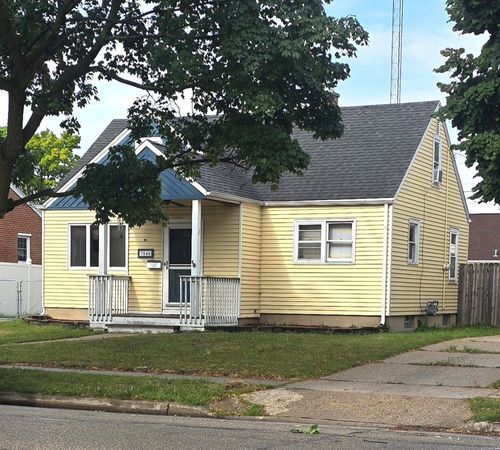 7546 30th Ave, Kenosha, WI, 53142-4424 | Card Image