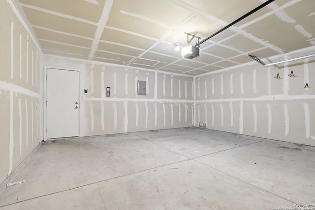 109 Creek Run, House other with 3 bedrooms, 2 bathrooms and null parking in Cibolo TX | Image 30