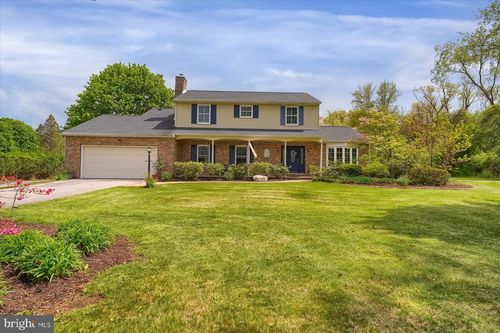 644 Blue Spring Ln, BOALSBURG, PA, 16827-1310 | Card Image