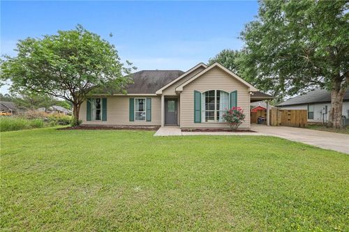 44168 Washley Trace Cir, Robert, LA, 70455-2924 | Card Image