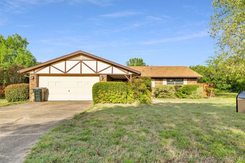 115 Cornell Dr, Durant, OK, 74701-2001 | Card Image