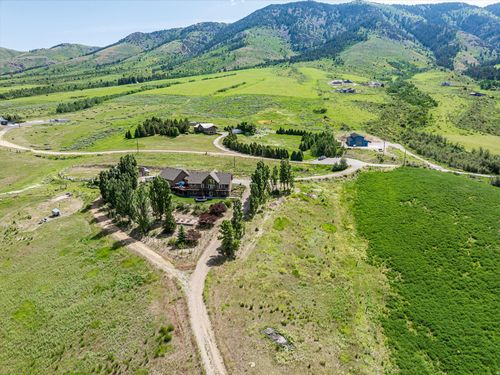 1819 N Moose Creek Rd, Inkom, ID, 83245-1571 | Card Image