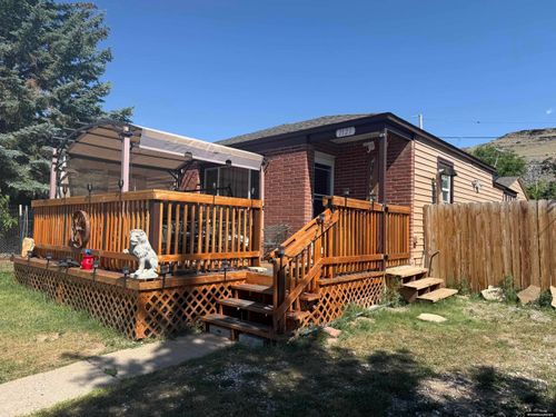 1121 Veterans Ave, Rawlins, WY, 82301-4650 | Card Image