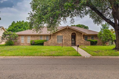 2814 Canyon Creek Dr, San Angelo, TX, 76904-7004 | Card Image