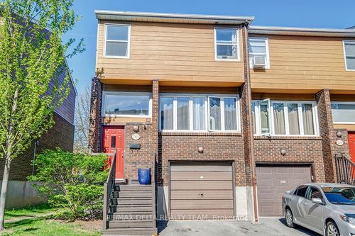 2104 Eric Cres, Ottawa, ON, K1B4P4 | Card Image