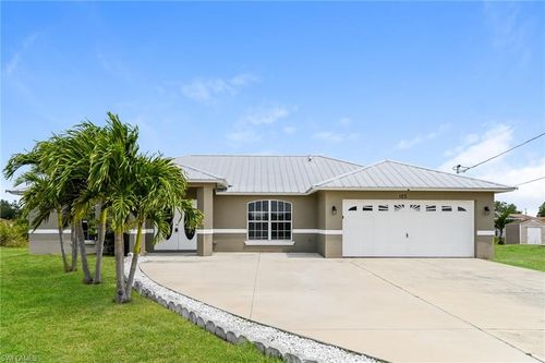 123 Blackstone Dr, FORT MYERS, FL, 33913-7195 | Card Image