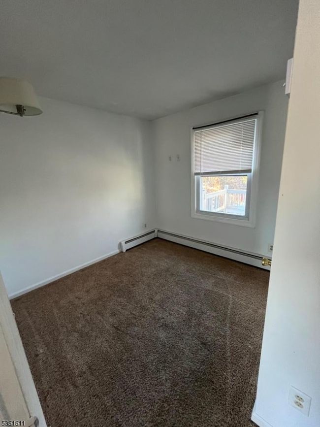 244 Dupont Ave, House other with 2 bedrooms, 1 bathrooms and null parking in Hopatcong NJ | Image 5