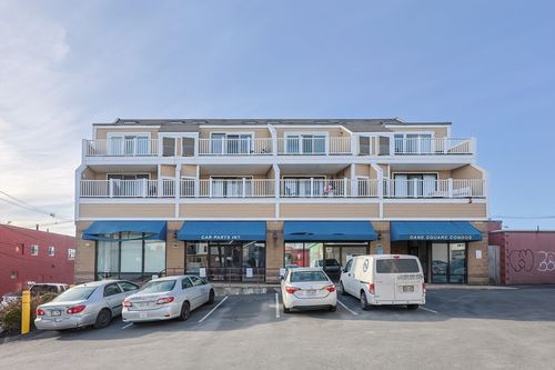 unit-202-348 Rantoul St, Beverly, MA, 01915-3200 | Card Image