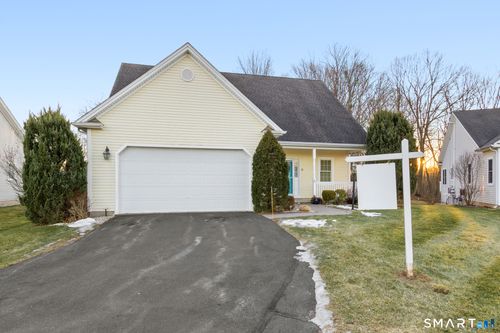 20-20 Sanford Rdg, East Granby, CT, 06026-2602 | Card Image