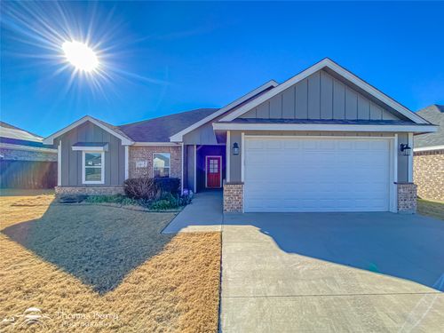 207 Carriage Hills Pkwy, Abilene, TX, 79602-1549 | Card Image