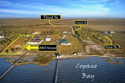 2003 Strand Dr, Bayside, TX, 78340 | Card Image