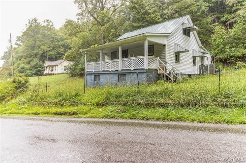 355 Clendennin Rd, Narrows, VA, 24124-2249 | Card Image