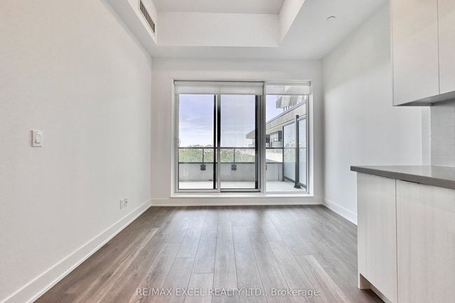 429 - 2485 Taunton Rd, Condo with 2 bedrooms, 2 bathrooms and 1 parking in Oakville ON | Image 4