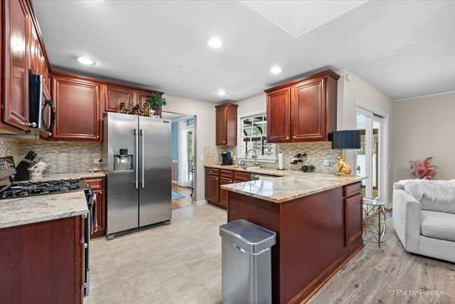 713 Concord Ln, House other with 3 bedrooms, 3 bathrooms and 2 parking in BARRINGTON IL | Image 5