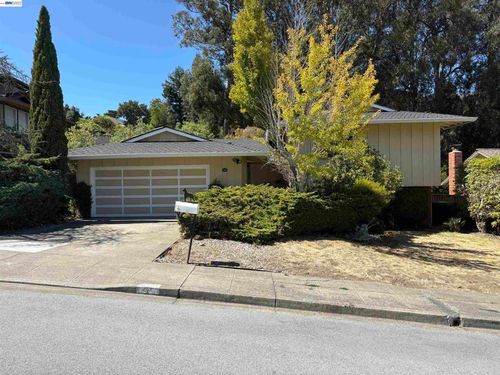 1350 Murchison Dr, Millbrae, CA, 94030-2853 | Card Image
