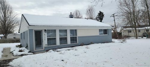 4736 Summerhill Dr, Clarkston, MI, 48346-3682 | Card Image